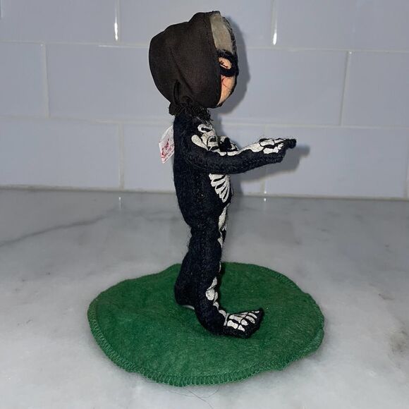 Annalee 7" Doll vintage Halloween Skeleton Kid Doll - Picture 7 of 10
